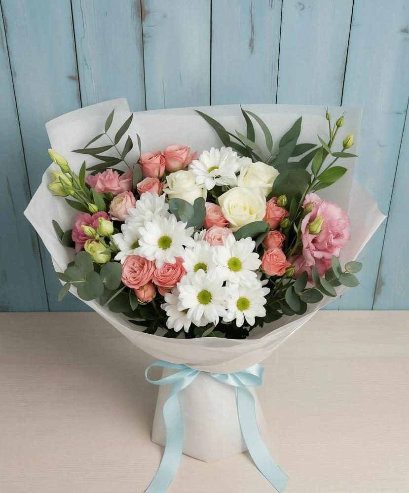 Букет цветов из: Розы, Лизиантусы и Хризантемы в Автополигон