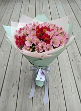 Букет цветов из:  Альстромерии в Автополигон