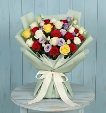 Букет цветов из:  Розы в Автополигон