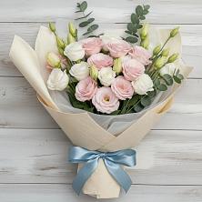 Букет цветов из:  Лизиантусы в Автополигон