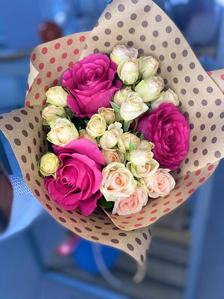 Букет цветов из: Розы в Автополигон