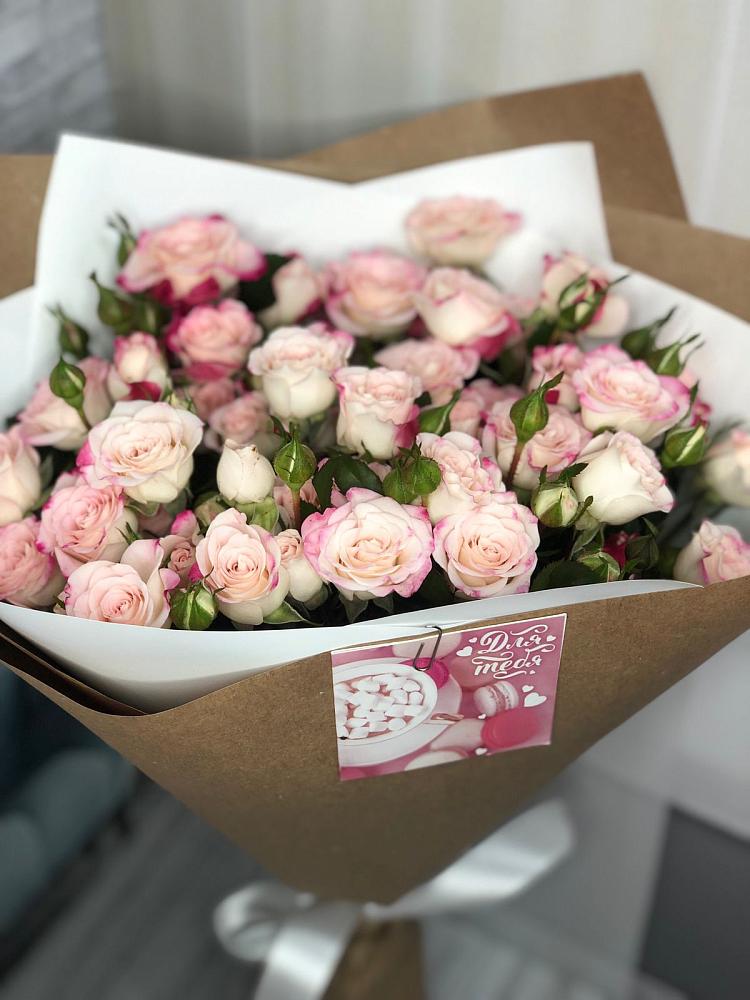 Букет цветов из: Розы в Автополигон