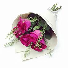Букет цветов из:  Розы в Автополигон