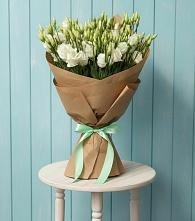 Букет цветов из:  Лизиантусы в Автополигон