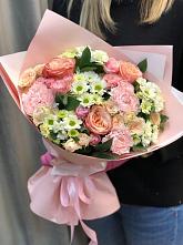 Букет нежные объятья в Автополигон Букет цветов из: Гвоздики, Розы и Хризантемы в Автополигон