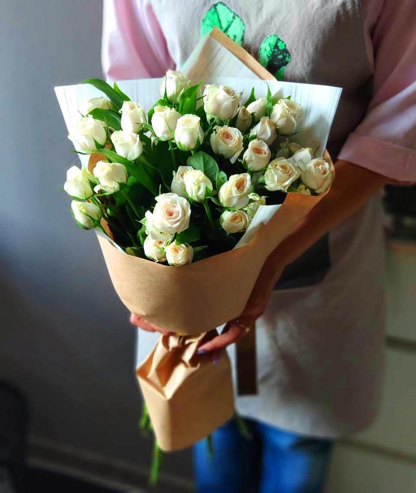 Букет цветов из: Розы в Автополигон