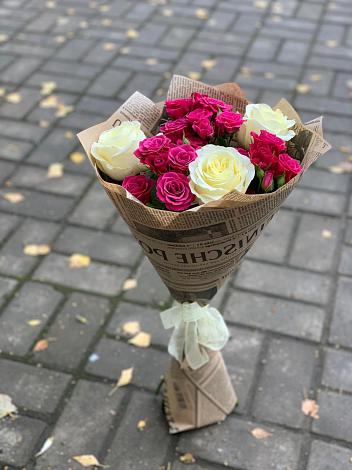 Букет цветов из: Розы в Автополигон