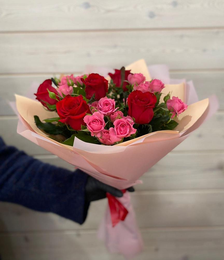 Букет цветов из: Розы в Автополигон