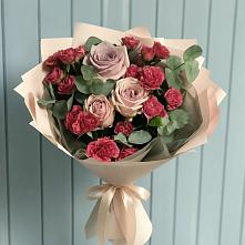 Букет цветов из:  Гвоздики и Розы в Автополигон