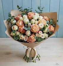 Букет цветов из:  Альстромерии и Розы в Автополигон