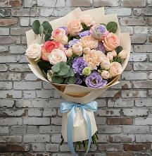 Букет цветов из:  Розы, Лизиантусы и Гвоздики в Автополигон