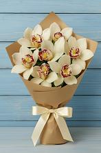 Букет цветов из:  Орхидеи и Розы в Автополигон