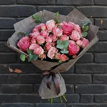 Букет цветов из:  Розы в Автополигон